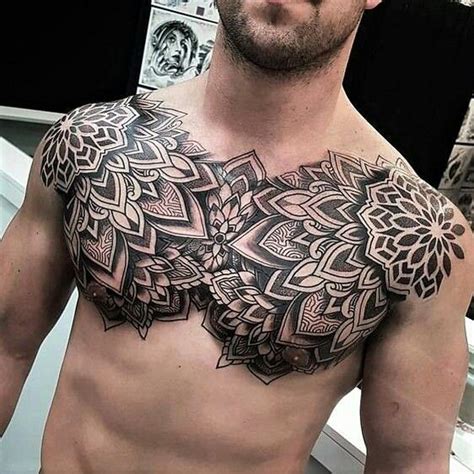 tatuajes en el pecho hombres|Tatuaje en el pecho para hombre: claves e ideas